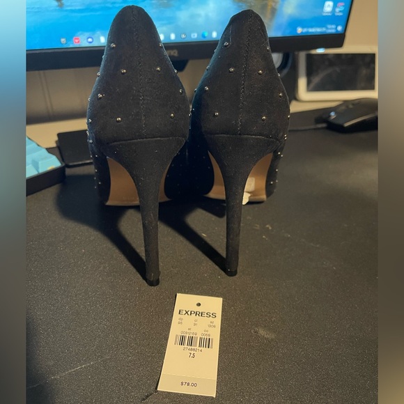 Black Express Pumps. Suede Material with Metal Dot Accents - Woman’s US 7.5 -NWT - Picture 3 of 5